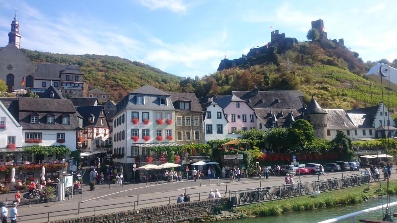 Ferienwohnungen Am Bruttiger Moselsteig 외부 사진